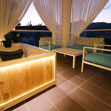 Garcia & 5* Oludeniz