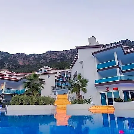 Garcia & 5* Oludeniz